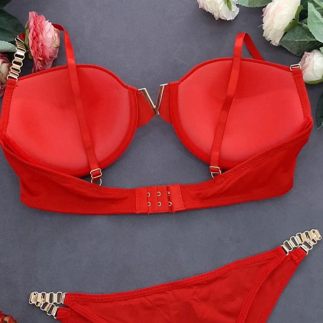 High Quality New Style Chain Straps Front Metal V buckel Bra & Panty Set 195