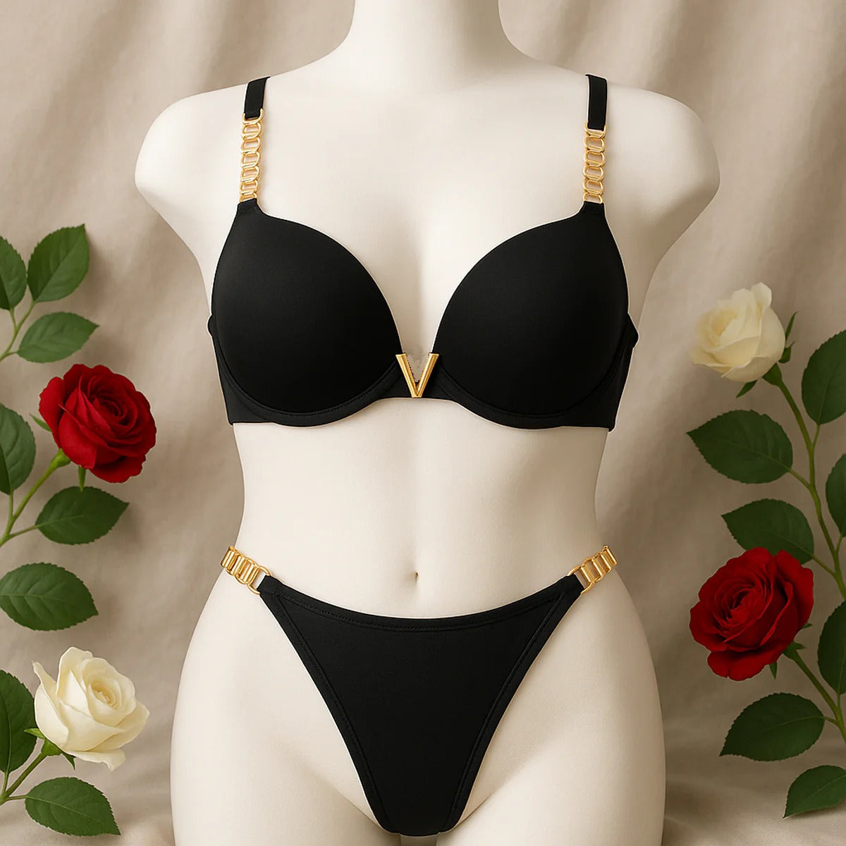 High Quality New Style Chain Straps Front Metal V buckel Bra & Panty Set 195